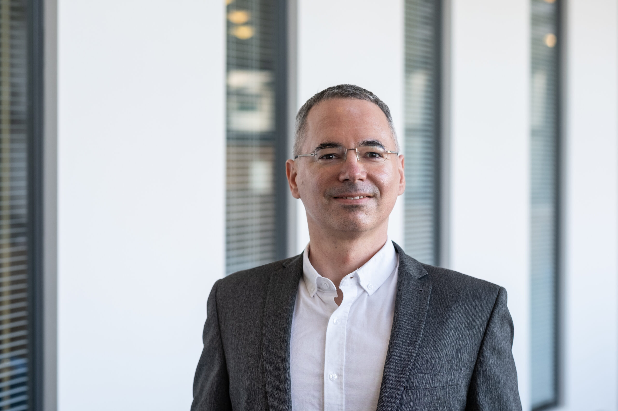 Leadership in Fintech builds trust and reduces vulnerability